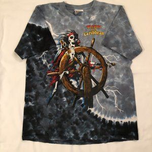 VTG Pirates of the Caribbean Men`s Large Shirt